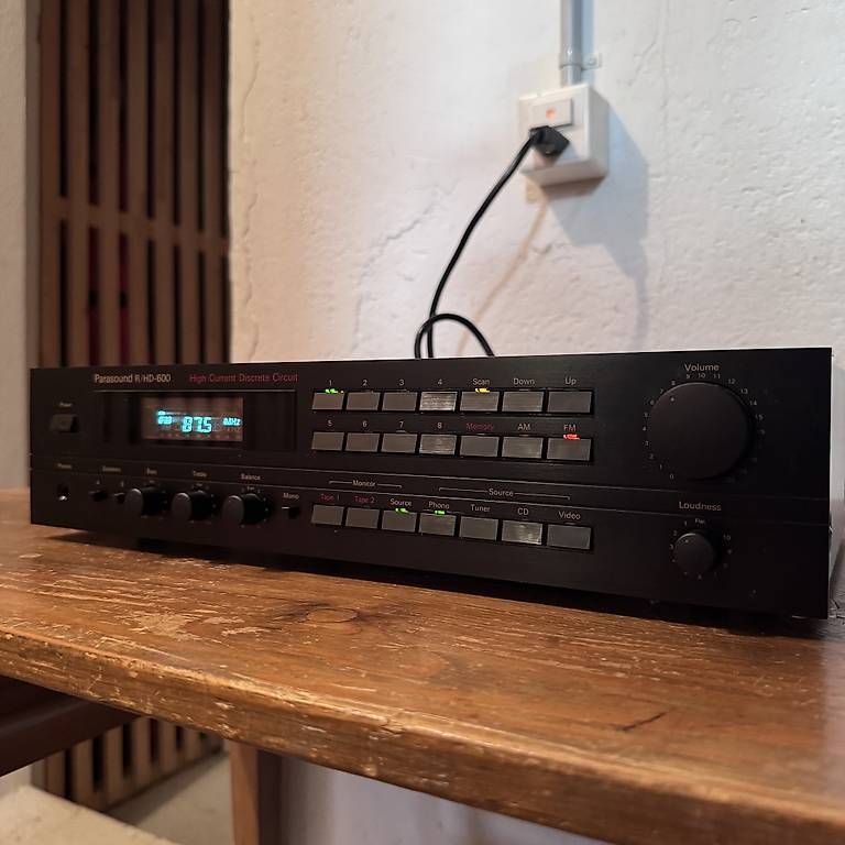 Verstärker: Parasound R/HD-600 – Gebraucht aus Bern von rol_nq2r 3