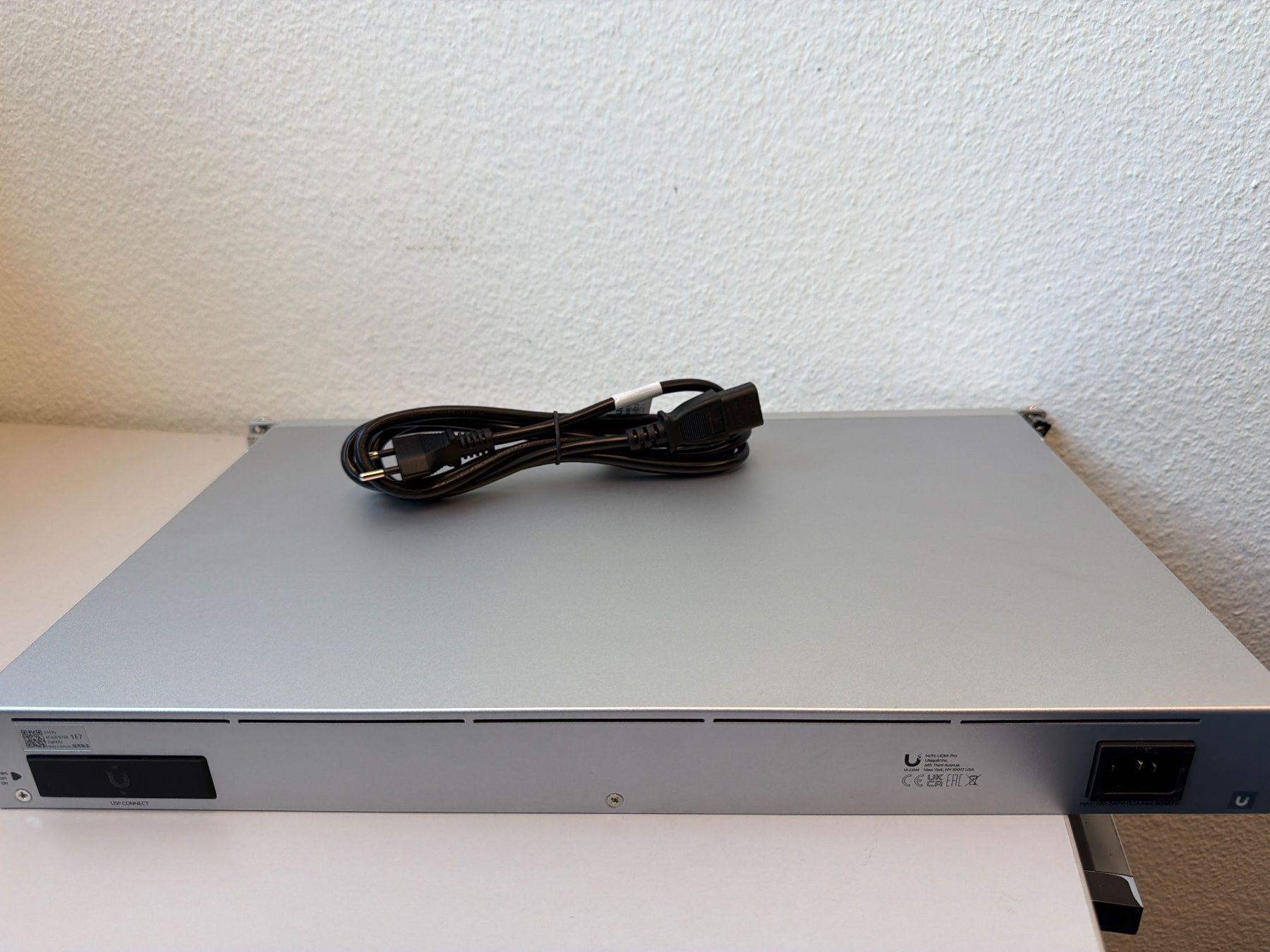 Firewall: Ubiquiti UniFi Dream Machine Pro – Usato da Wetzikon ZH venduto da GLP_Wetz 2
