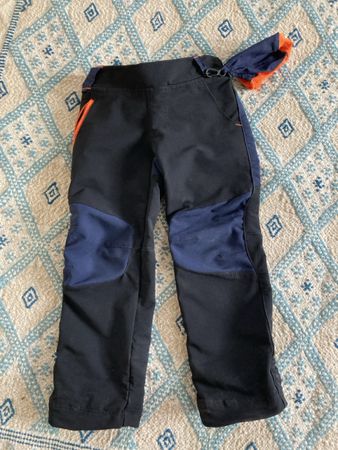 Softshellhose von Quechua 3-4 Jahre/ 96-102cm