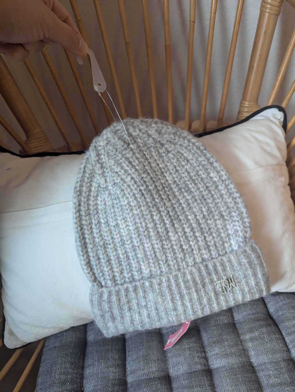 Copricapi, berretti & cappellini: Beanie grey, with tag, never worned – Nuovo e nell'imballaggio originale da Schlieren venduto da maseam 2