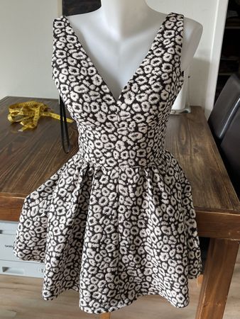 Robe COLLECTIF mon amour courte 36 comme neuve