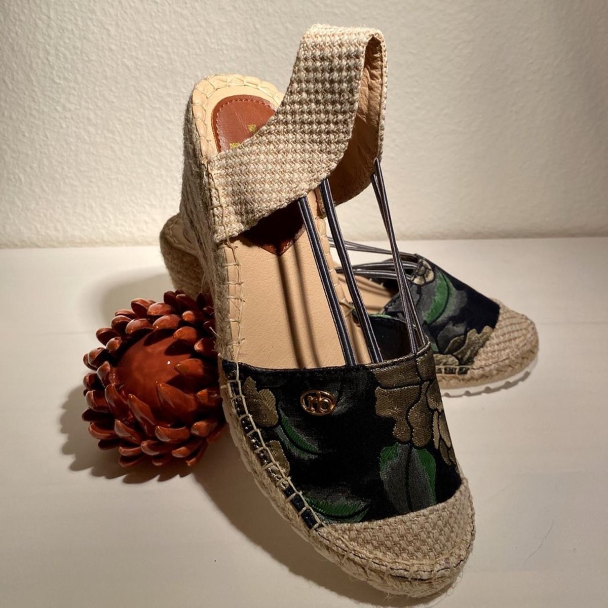 Scarpe da donna: Roccobarocco Keilabsatz Espadrilles, Sommer Look, Grösse 37 – Nuovo e nell'imballaggio originale da Schlieren venduto da bingo33 2
