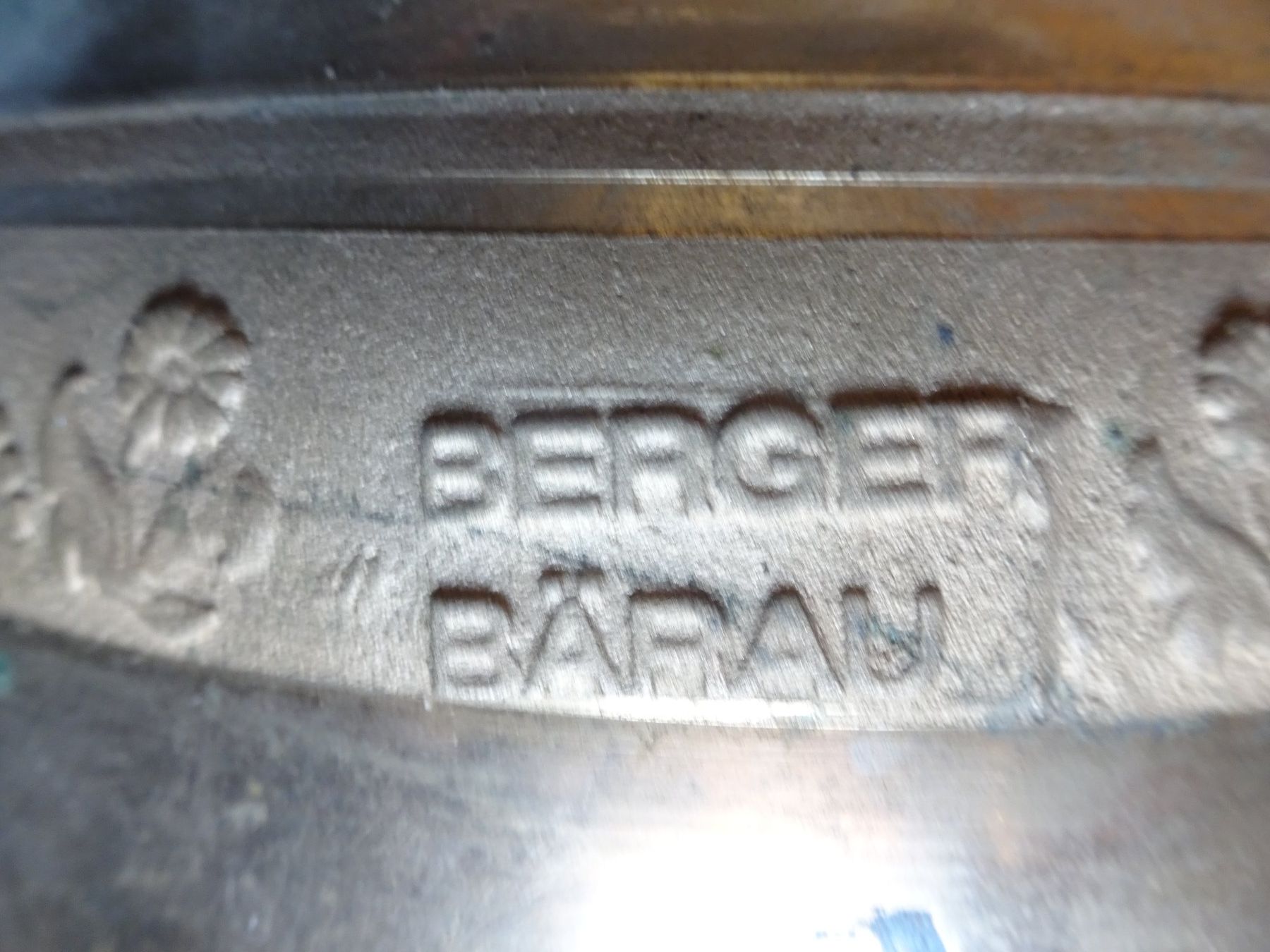 Campanacci mucche: Vieh Glocke Treichel Schelle – Usato da Stein AR venduto da Bienli4 6