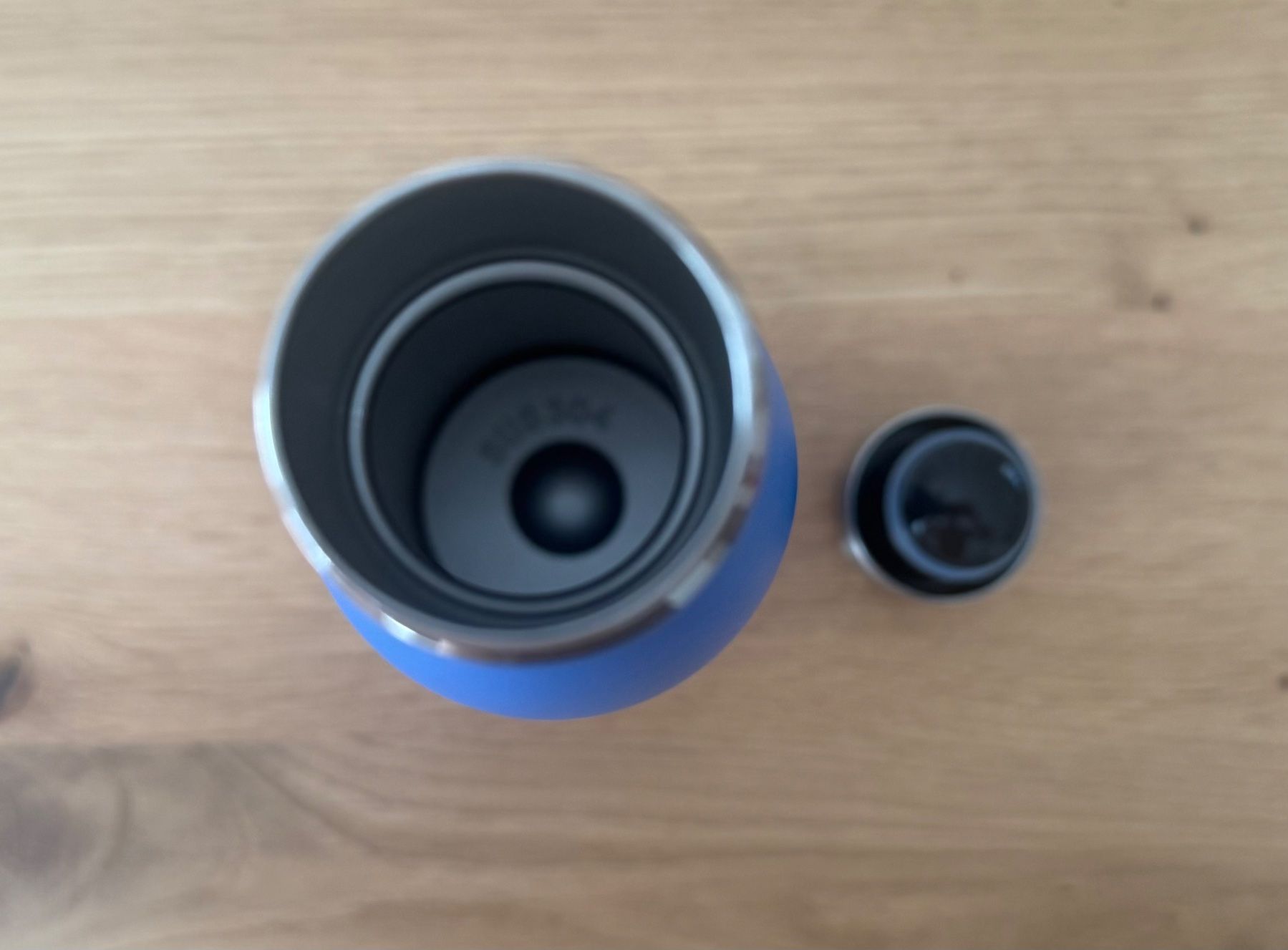 Trinkflaschen & Thermosflaschen: Zürich Thermosflasche – Neu und originalverpackt aus Contone von Chaos76 5