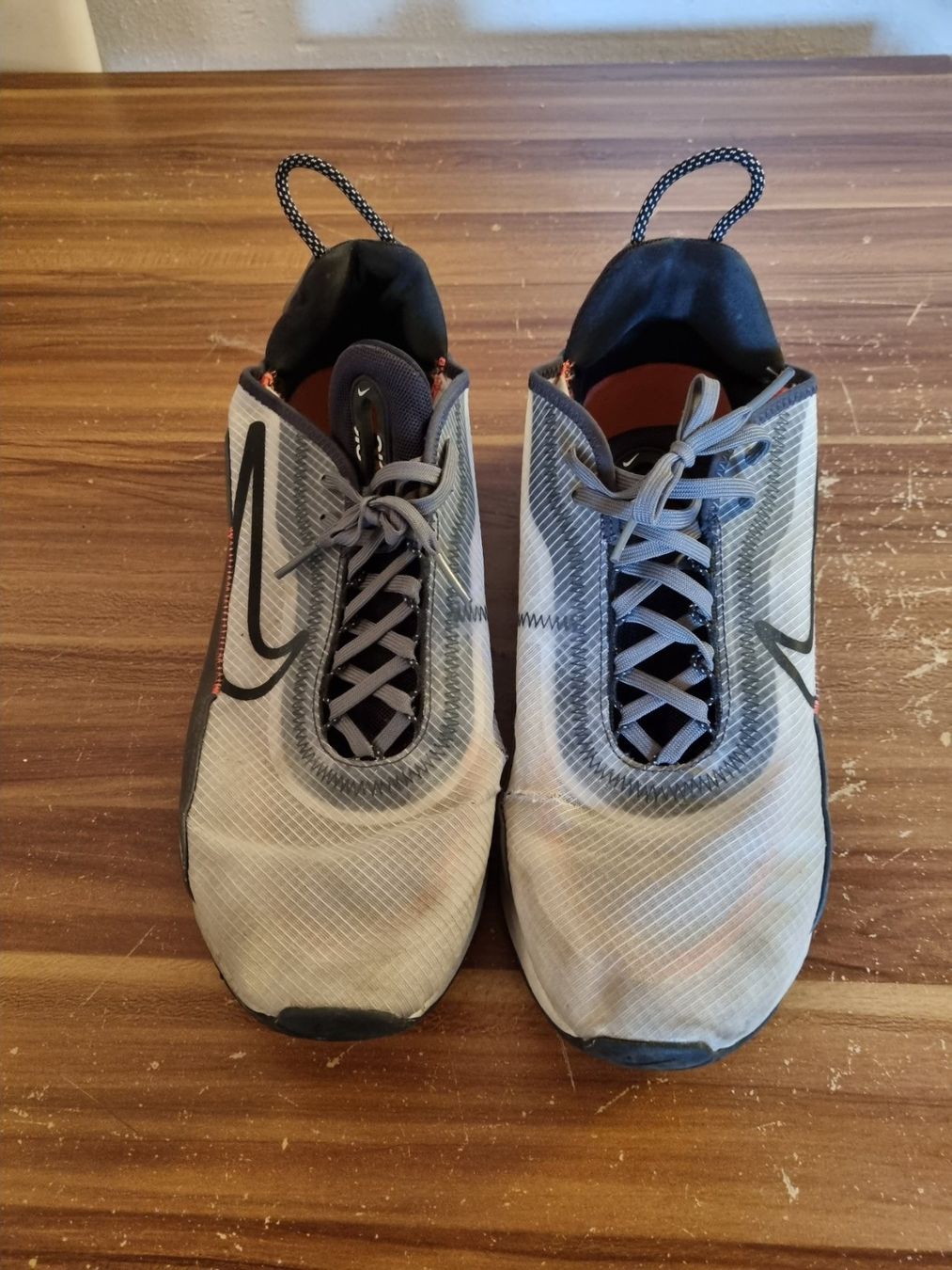 Nike Scarpe da uomo: Nike air 2090, 46 – Usato da Bernex venduto da couscous03 1
