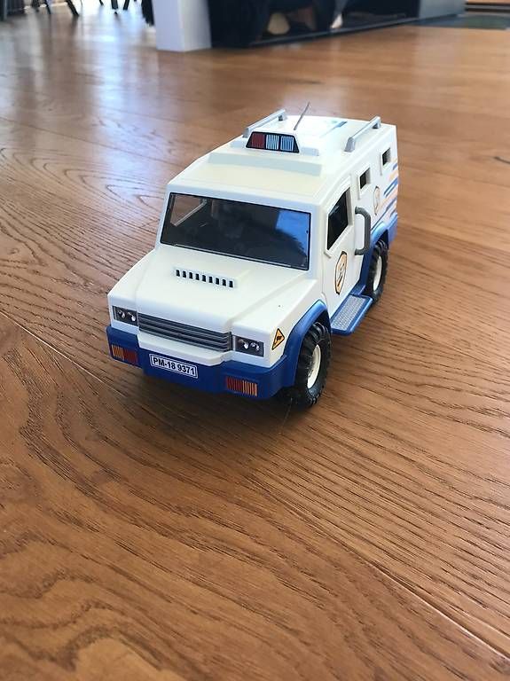 Giocattoli: Playmobil Polizeiauto – Usato da Romont BE venduto da chrinou