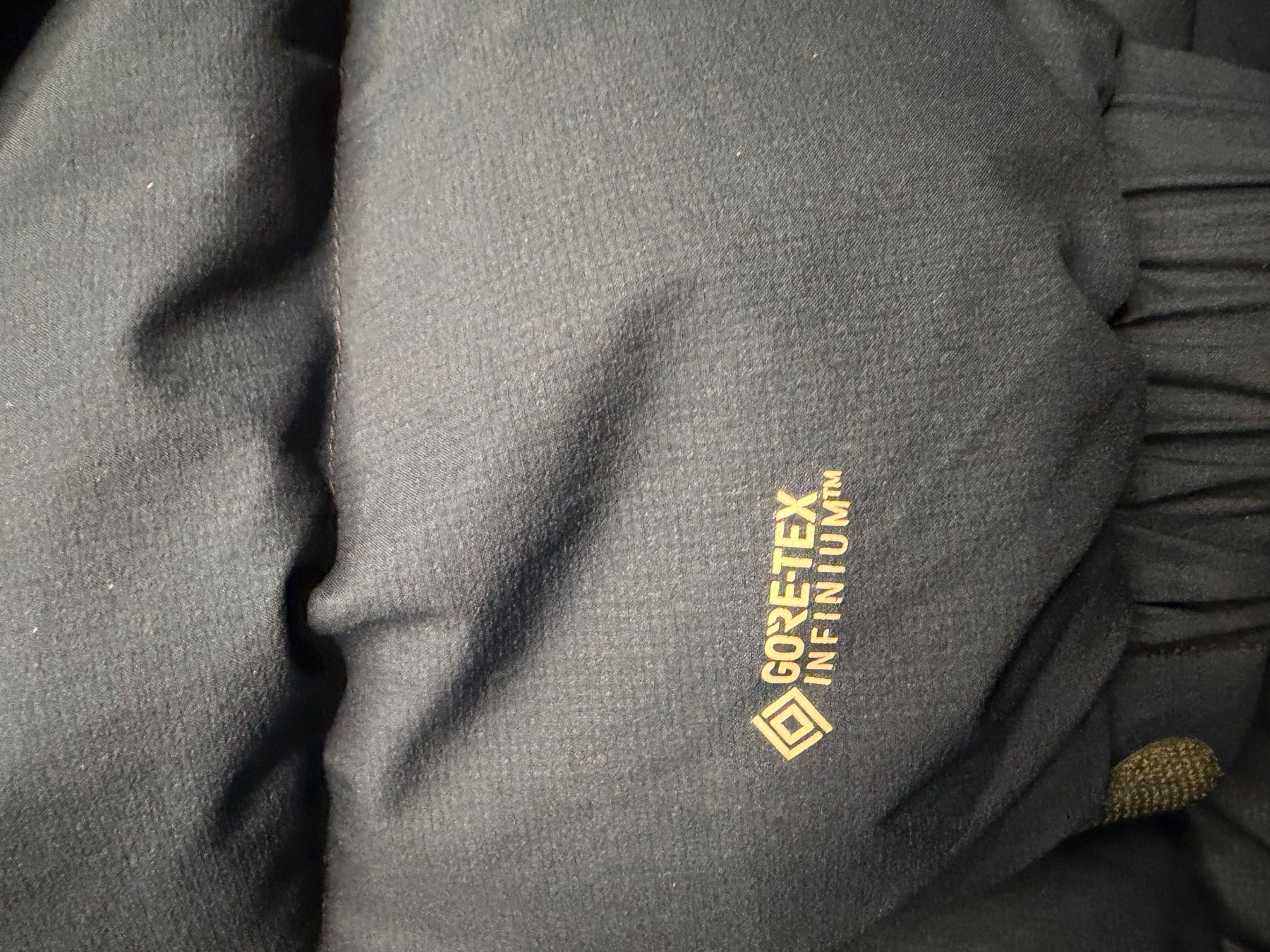 Mont Bell Jacken: Mont Bell Daunenjacke – Neu (gemäss Beschreibung) aus Engelberg von Cannondale41 3