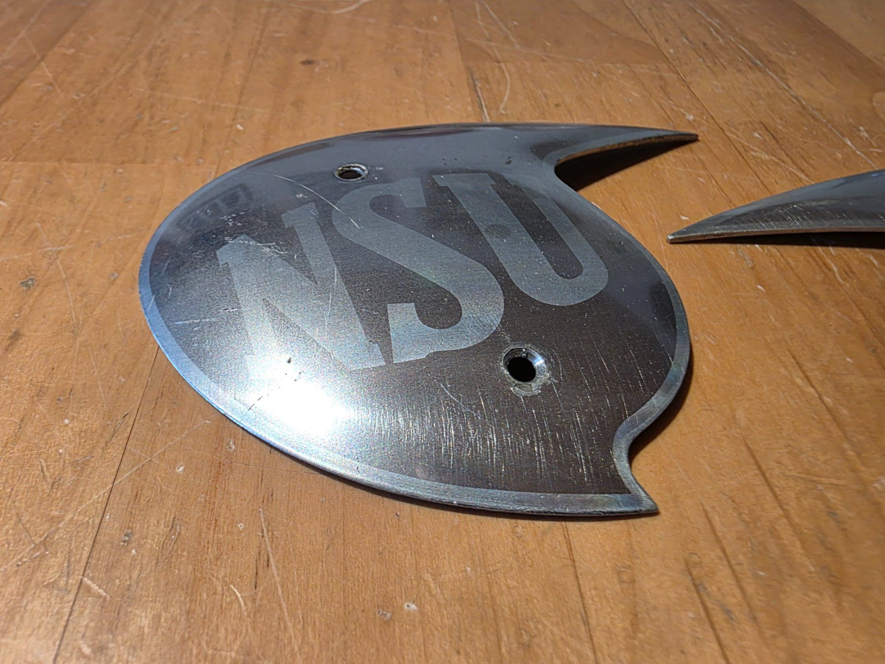 NSU Accessori per altri veicoli: NSU-Tankemblem Set. – Usato da Obermumpf venduto da oiskypoisky 2