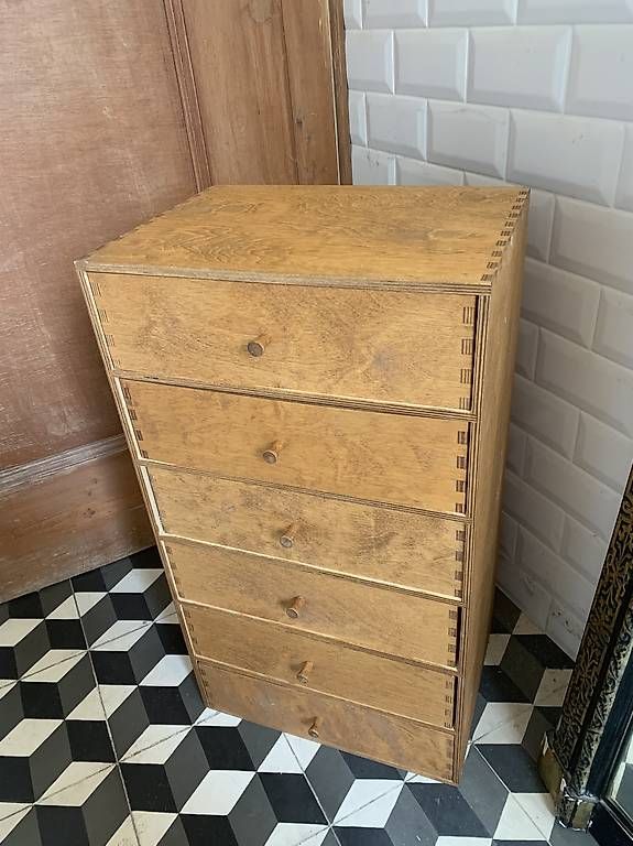 Cassettiere: Layette vintage en bois – Usato da Montreux venduto da Barber_Swiss_Vintage 3