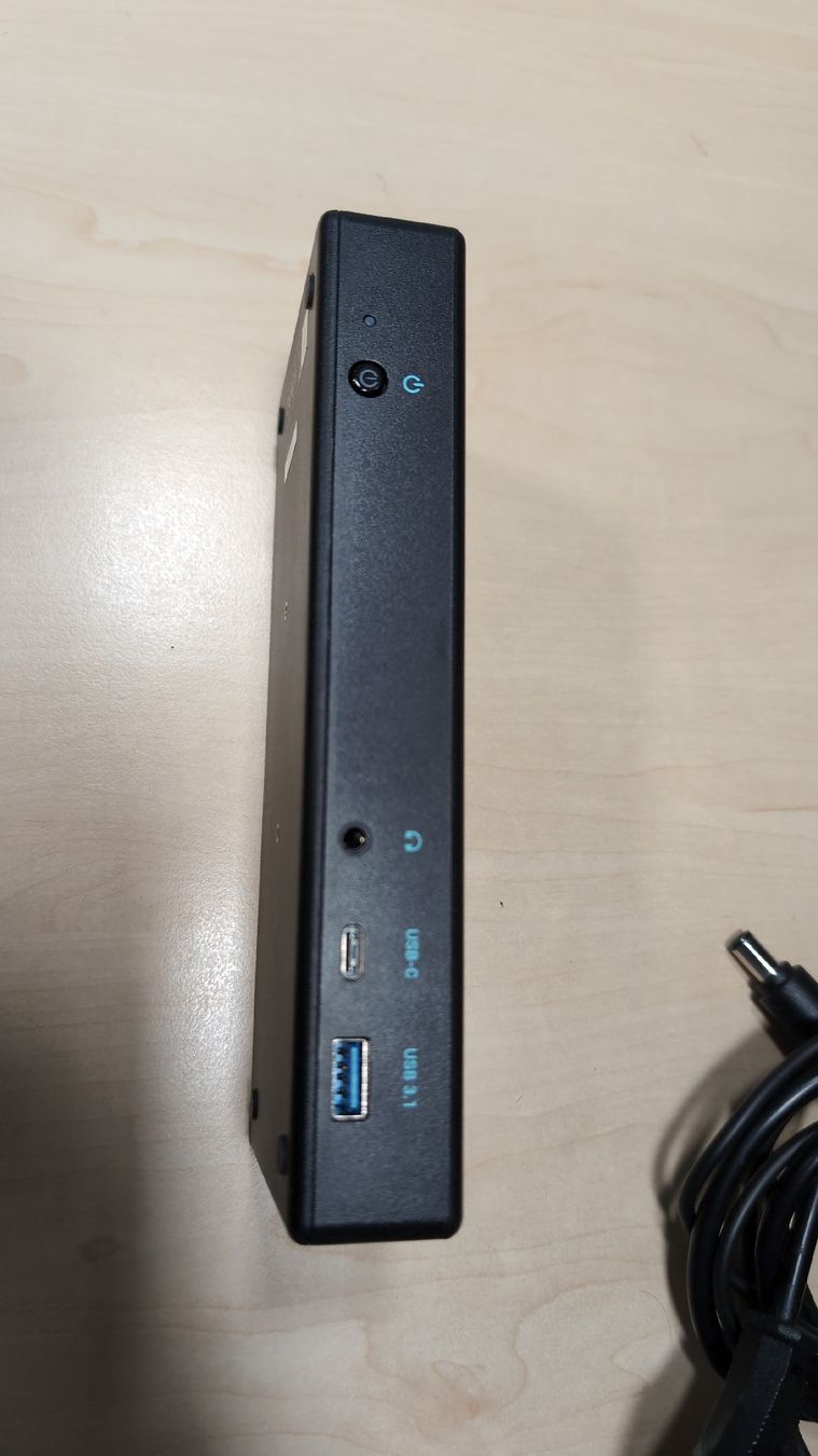 I-tec Docking station: i-tec Docking Station mit Netzteil - Top Zustand! – Usato da Root venduto da Rey 1