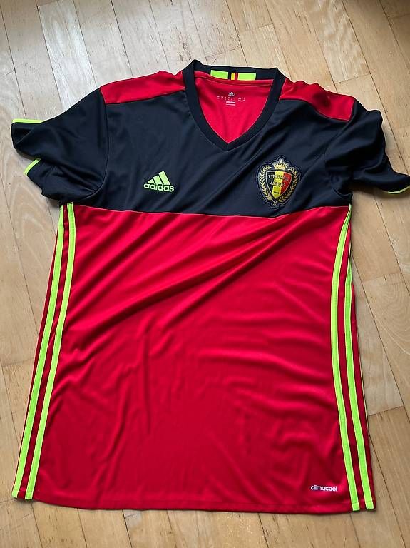 Adidas Canottiere & Pantaloni: Belgien Trikot 2016 – Usato da Rombach venduto da Brozza