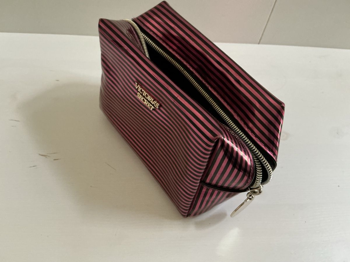 Victoria's Secret Custodie per cosmetici: Tasche Kosmetik kleine – Usato da St.Gallen venduto da nat_7n75 2