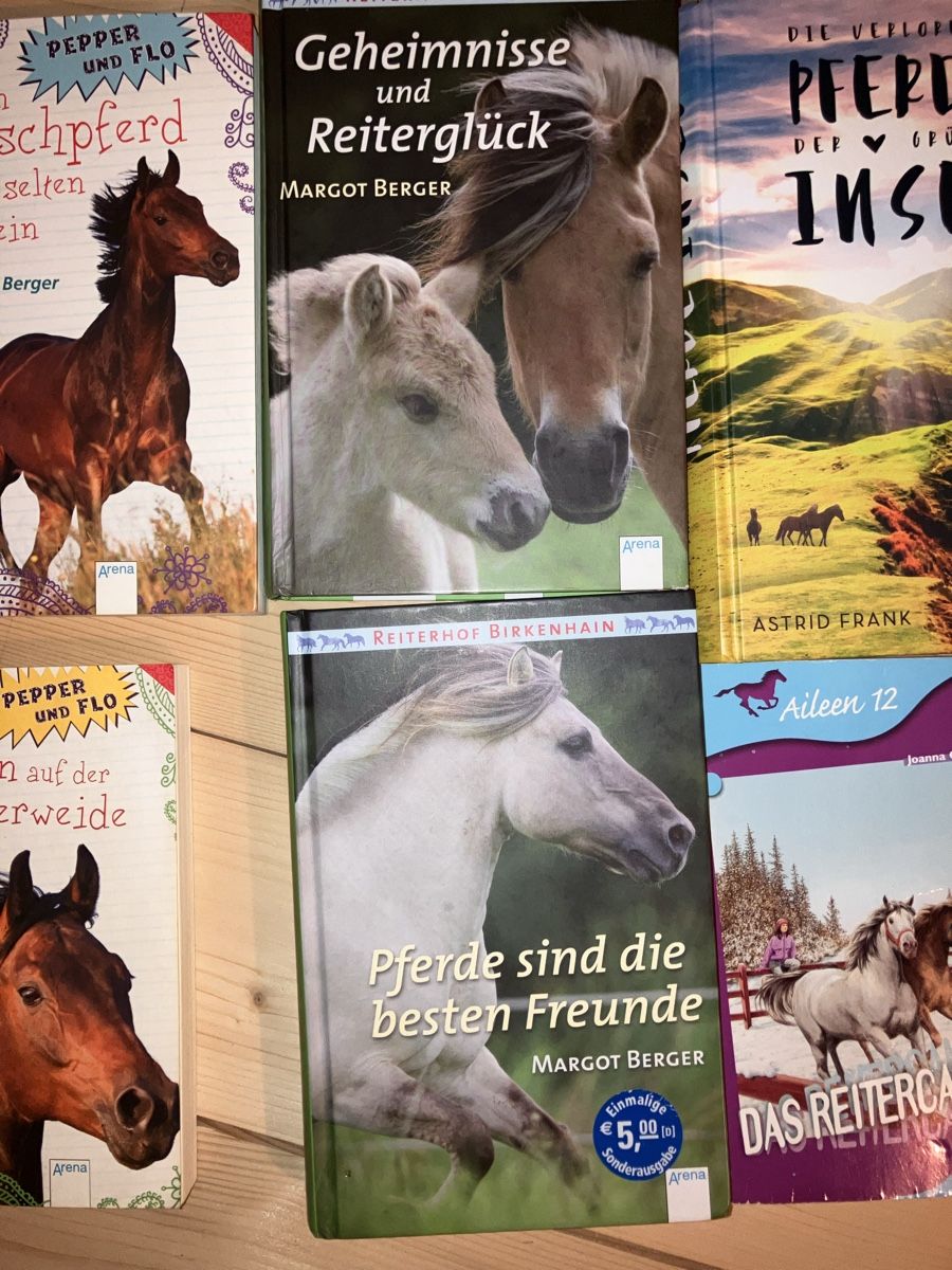 Libri: Pferdebücher - Pferderomane – Nuovo (secondo la descrizione) da Seewen SO venduto da Aurelie_T 4