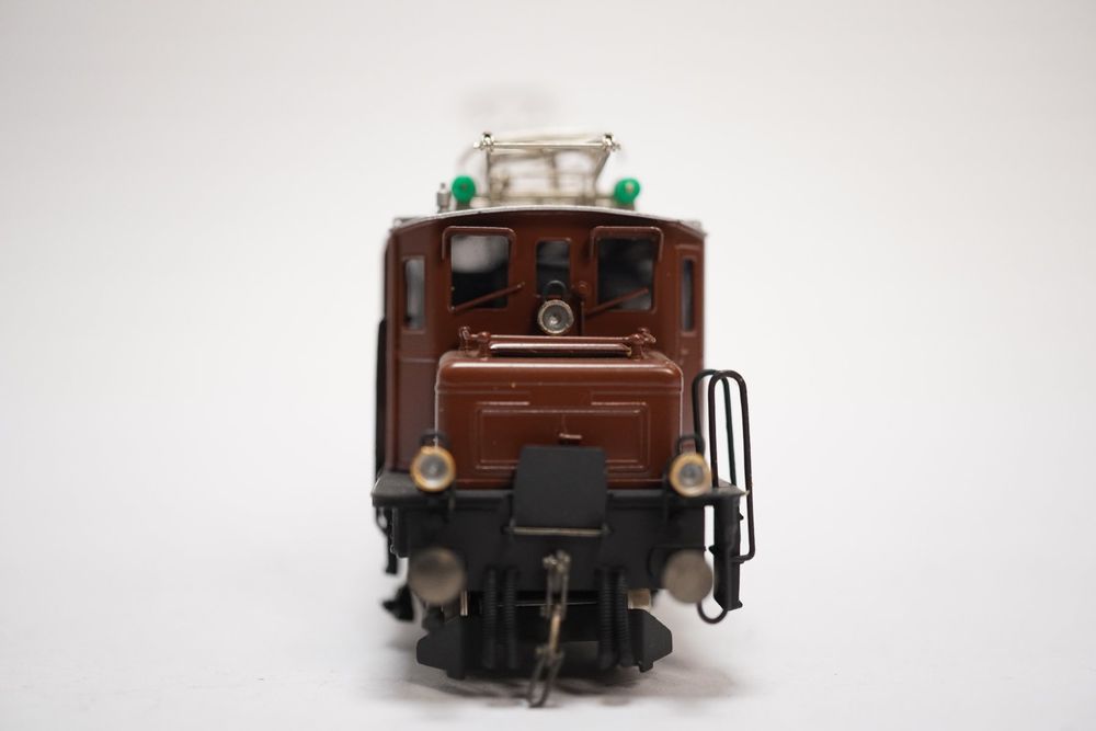 Metropolitan Modelleisenbahnen: 1œ Metrop 722 SBB Ae 3/6 I 10655 braun – Gebraucht aus Uetendorf von tigermuegi 4