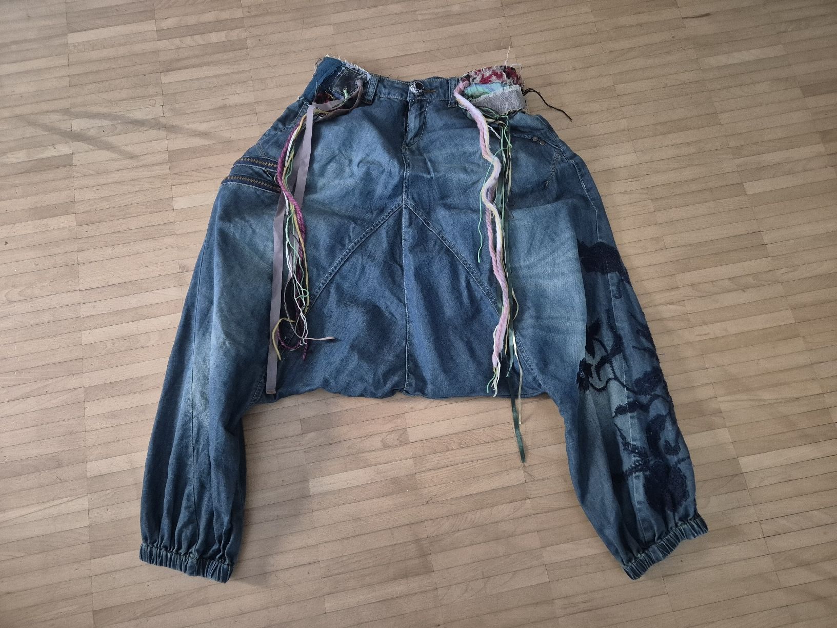 Desigual Hosen: coole Desigual Jeans, Haremshose, Gr. 34 – Gebraucht aus Bern von grisu_79
