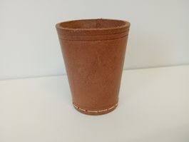 Leder-Würfelbecher (H 9cm, Ø 6.5cm)