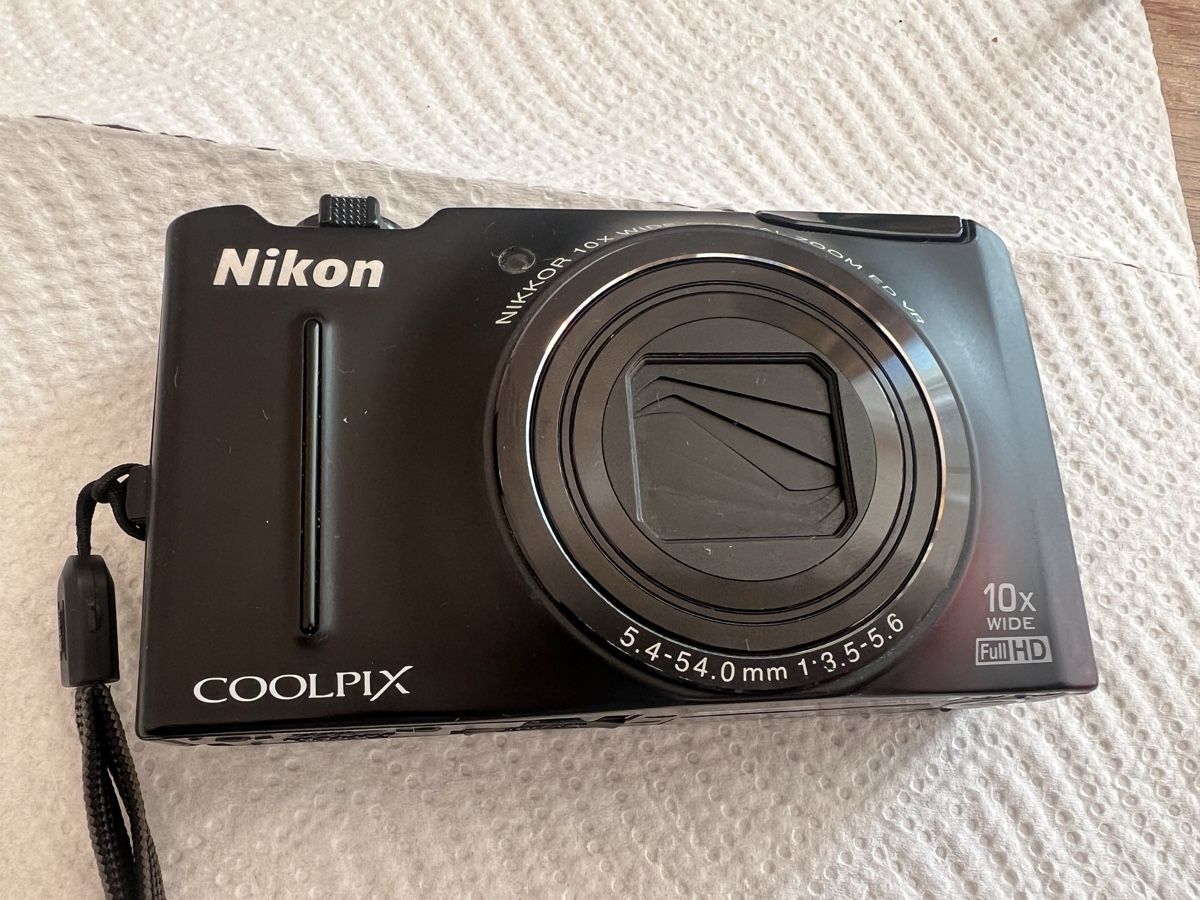 Nikon Fotocamera: Nikon Coolpix S8100 – Usato da Zürich venduto da jao_2bx7