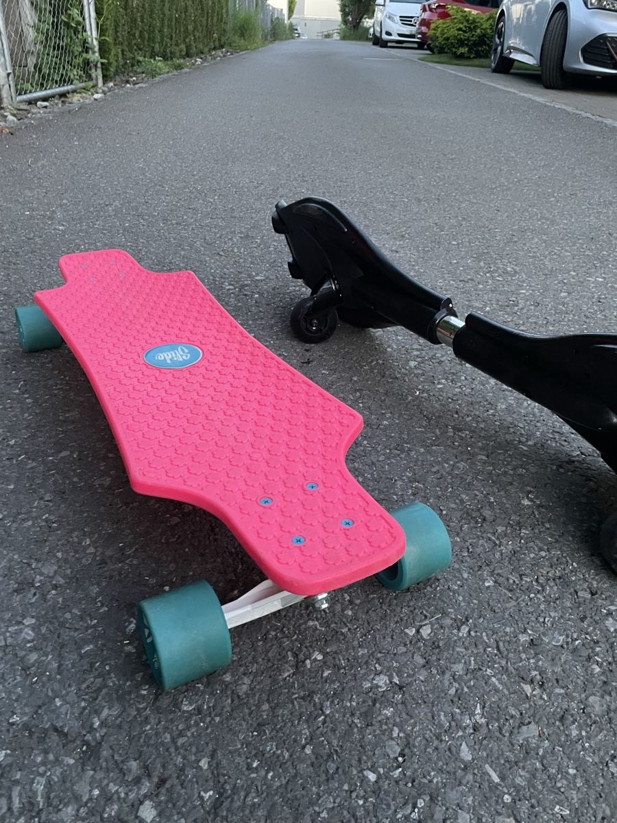 Skateboards: Skateboard + Snakeboard Top Zustand! – Usato da Diepoldsau venduto da sonatarctica 2
