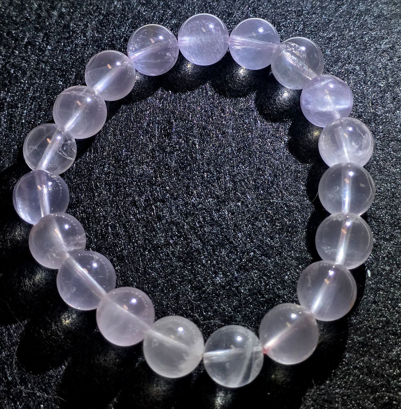 Minerali & Pietre curative: Starlight Rosenquarz Armband D 10.4mm – Nuovo e nell'imballaggio originale da Matzingen venduto da Shay_Crystalz
