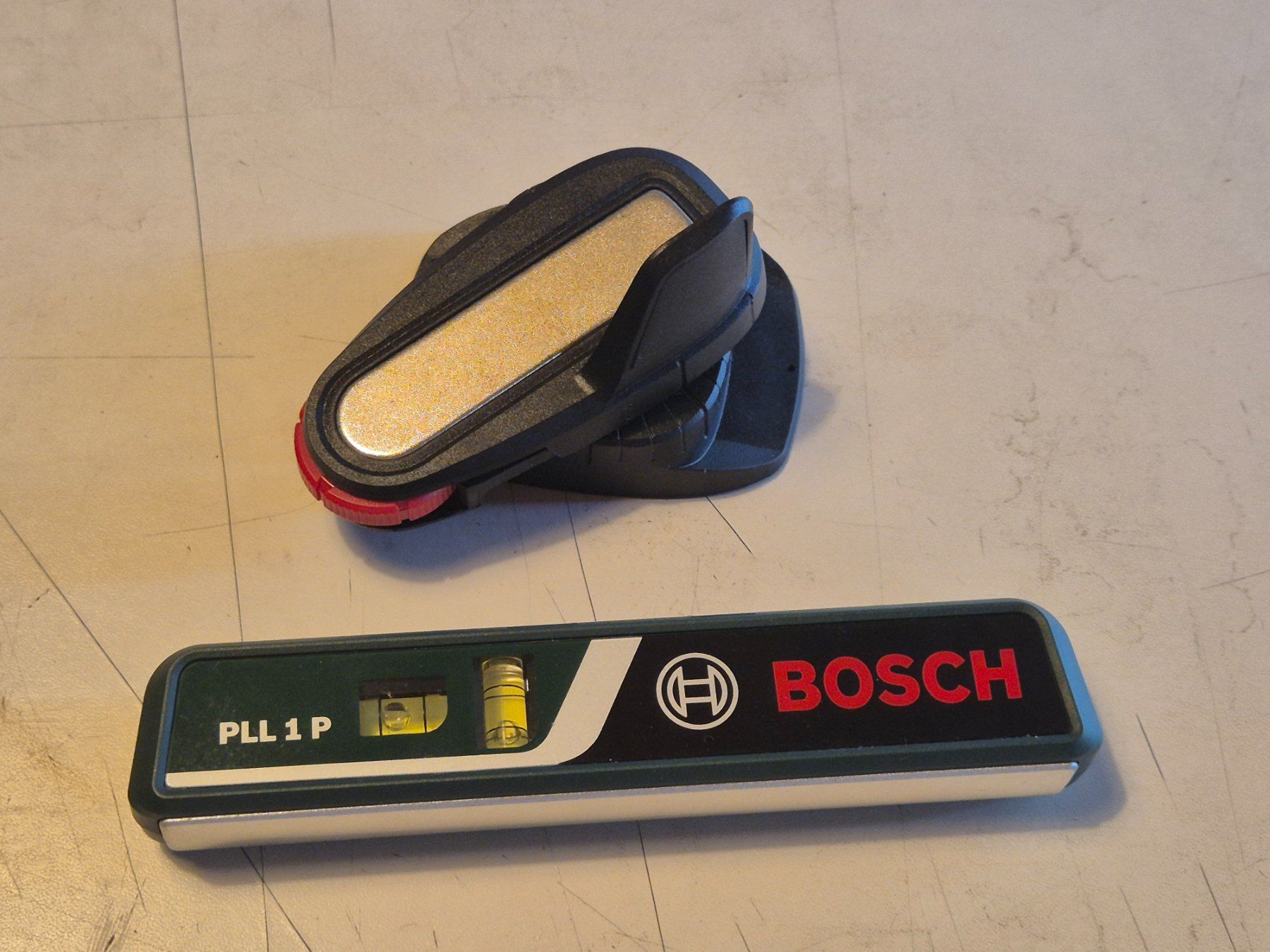 Bosch Misurare: Bosch Laser Wasserwaage PLL 1P – Usato da Pratteln venduto da Motodrom 2