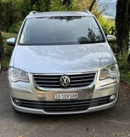 VW Touran 1.4  silber 5 Plätzer