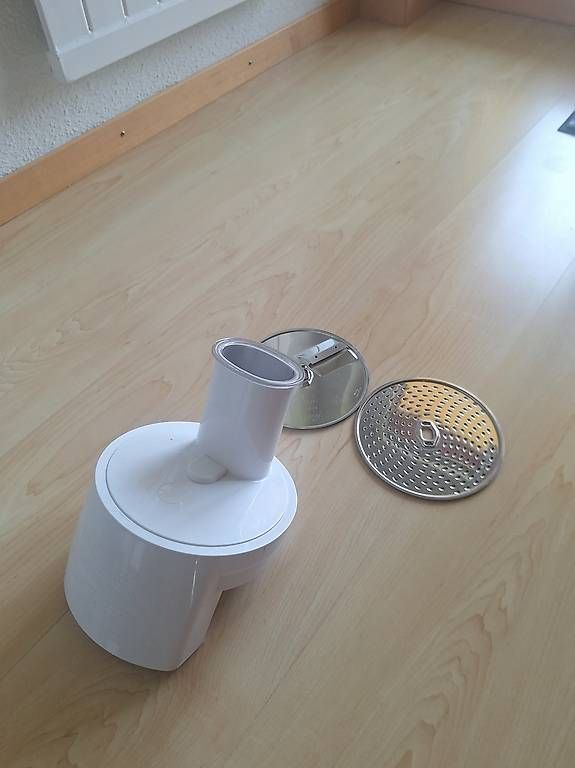 Elettrodomestici da cucina: Schnetzler zu Küchenmaschine Bosch – Usato da Wetzikon ZH venduto da urspeterrueegg