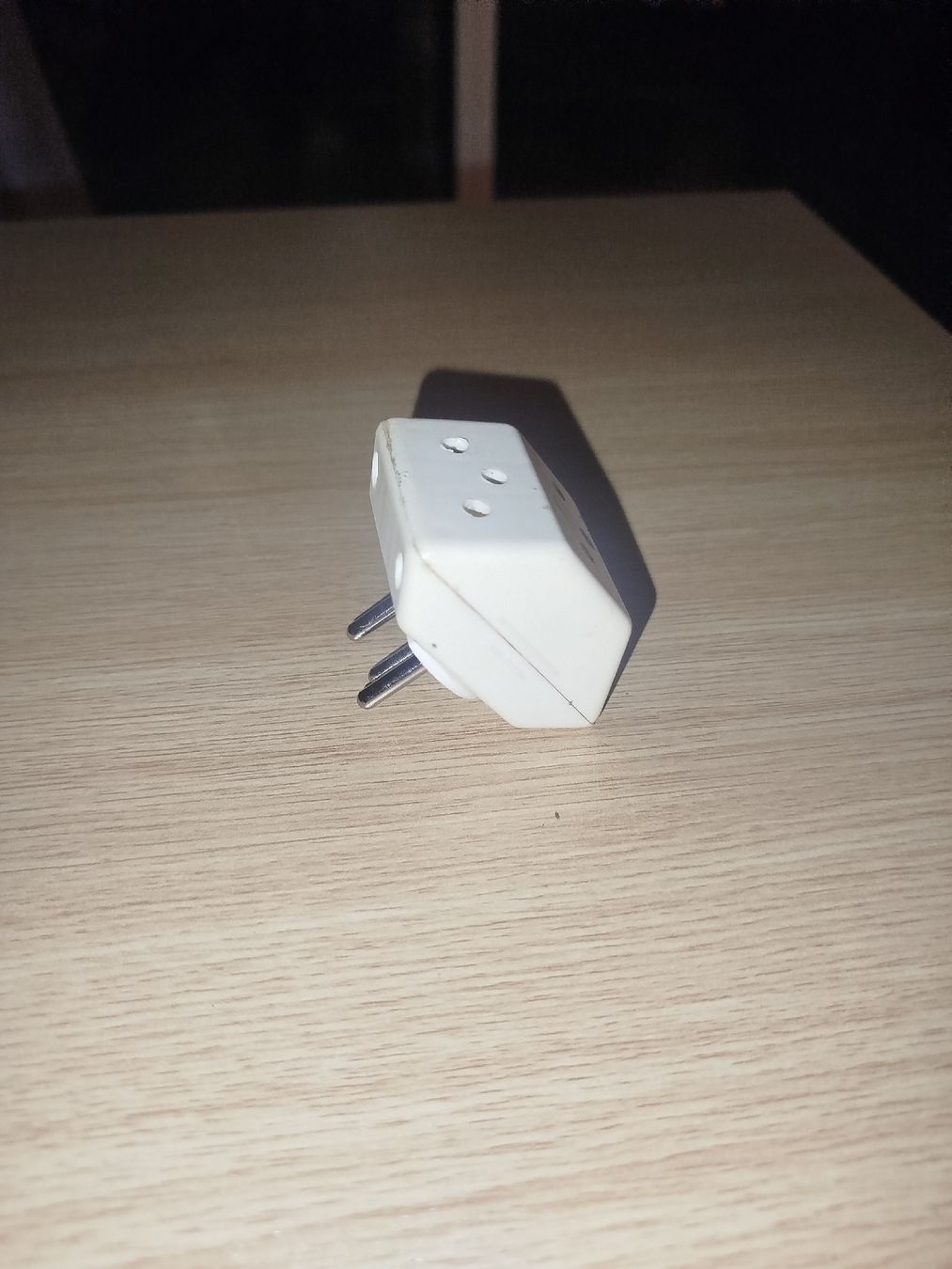 Alimentazione elettrica: 2 Mehrfachstecker – Usato da Adliswil venduto da 3001marv 3