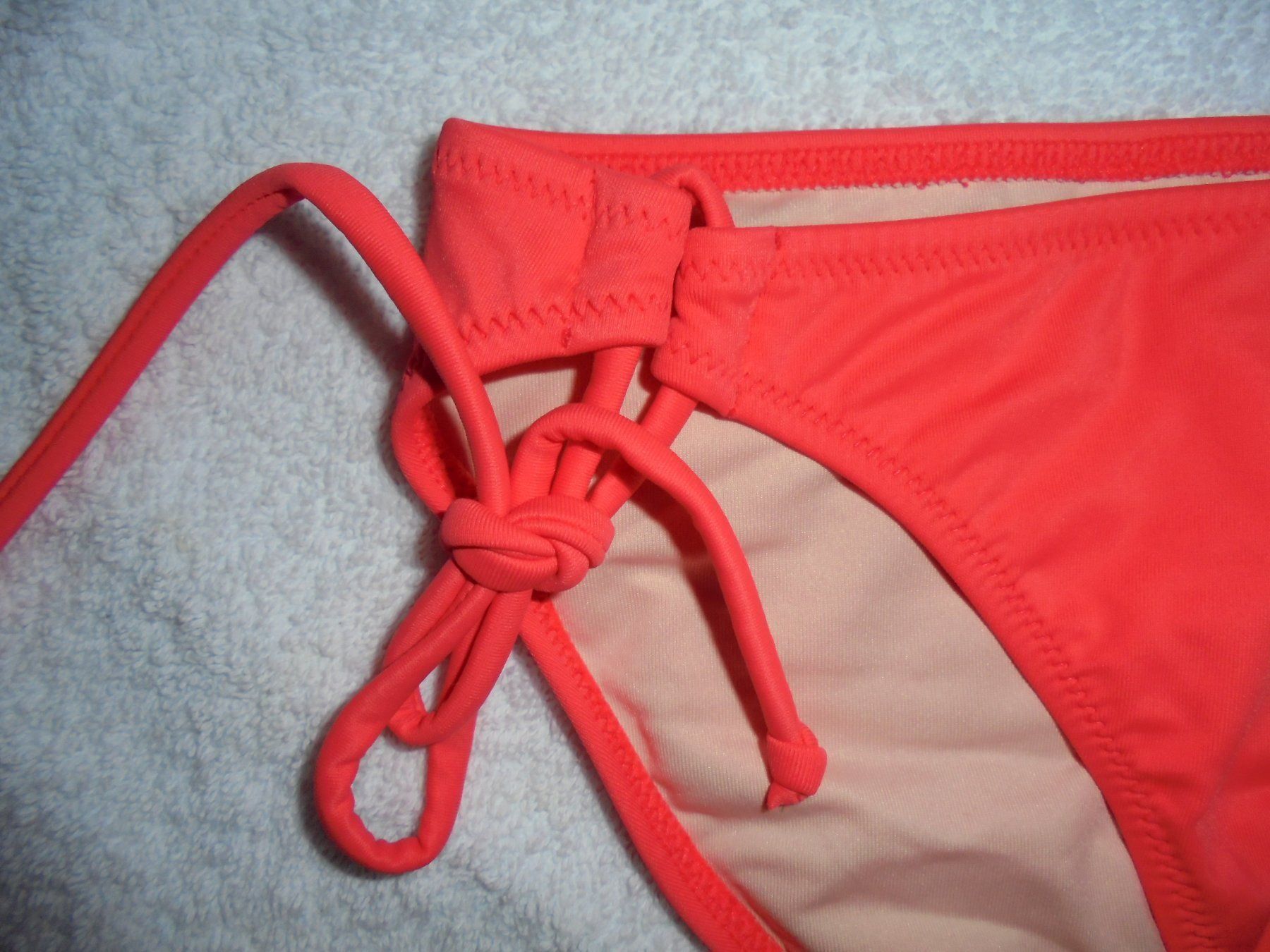 Victoria's Secret Costumi da bagno & Bikini: VICTORIA'S SECRET BIKINI-HOSE GRÖSSE S – Nuovo e nell'imballaggio originale da Aarau Rohr venduto da PinkSchwein 1