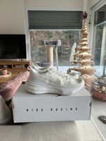 Nike invincible 3 pointure 44.5, parfait état!