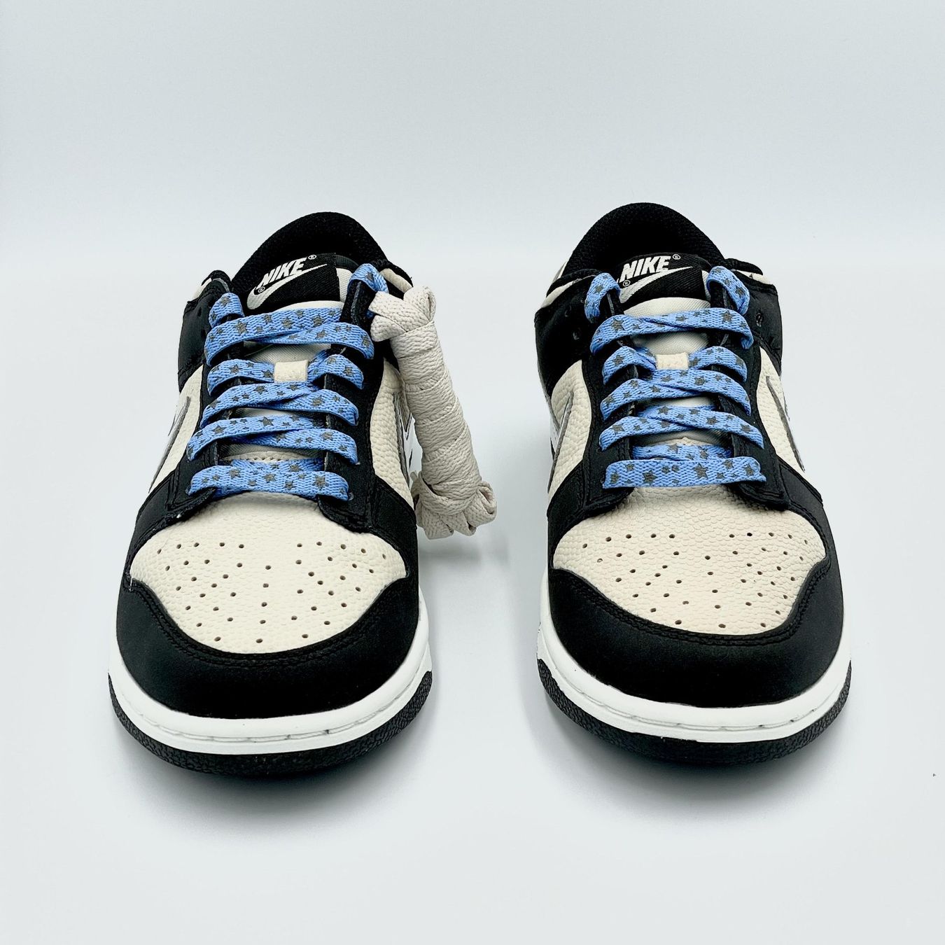 Nike Damenschuhe: Nike Dunk Low Starry Laces EU 39 – Neu und originalverpackt aus Erlinsbach von sasneakers 4