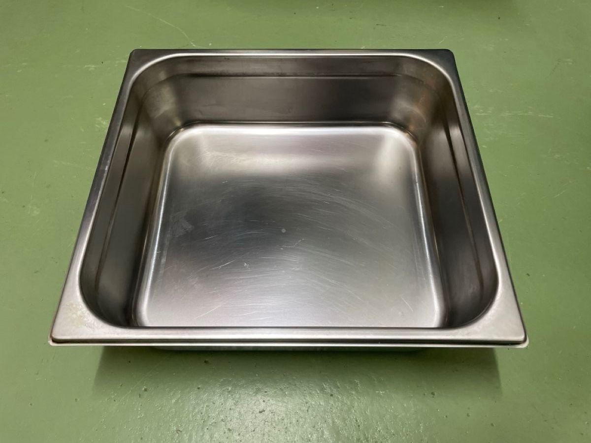 Cucine complete: Edelstahl Behälter - Profi Gastronomie Qual – Usato da Oensingen venduto da marijadavide 1