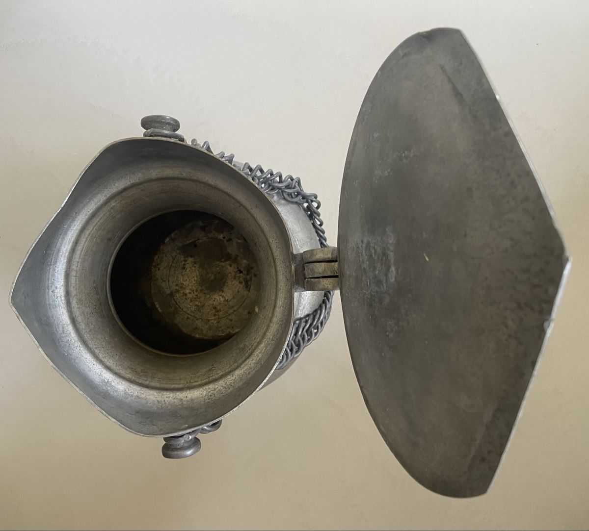 Caraffe: Zinngefäss – Usato da Baden venduto da Sarahhedwig 2