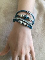 Elegantes Armband mit Perlen & Steinen, ideal für den Sommer