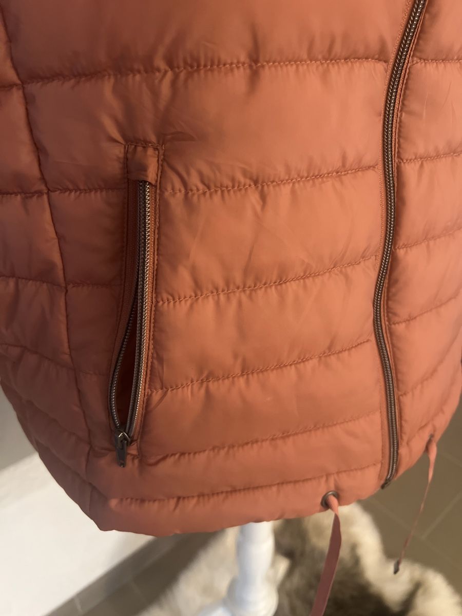 Gilet & Giacche senza maniche: Steppweste Damen Gr. 44 mit Kapuze – Usato da Seon venduto da Sunny-Schmuck78 2