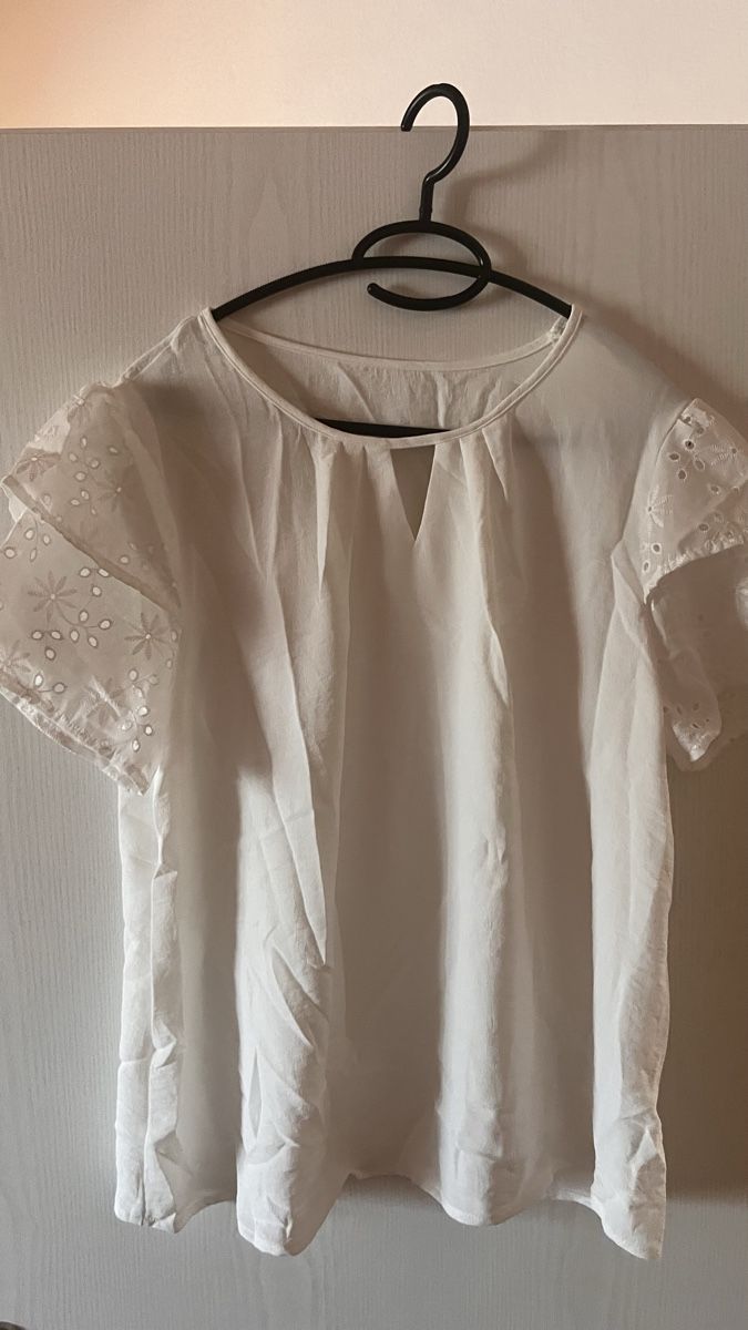 T-shirt: 💕Schönes Spitzenshirt / Gr. 44 – Nuovo (secondo la descrizione) da Steffisburg venduto da Case_05