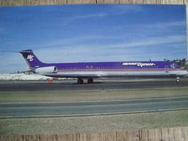 Midwest Express, MD-88, N601ME