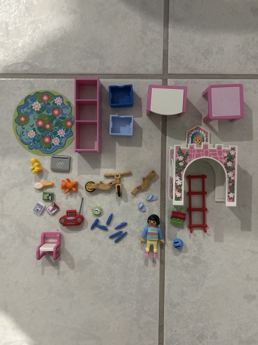 Playmobil Spielzeuge: Playmobil Kinderzimmer Nr. 9270 – Gebraucht aus Lostorf von Venice16