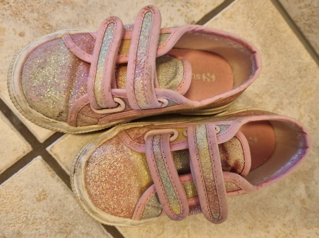 Schuhe für Mädchen: Schuhe von Superga Grösse 26 – Gebraucht aus Horw von arco35 1