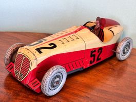 Grosser Rennwagen No. 52 , 37cm , C.R. Made in France