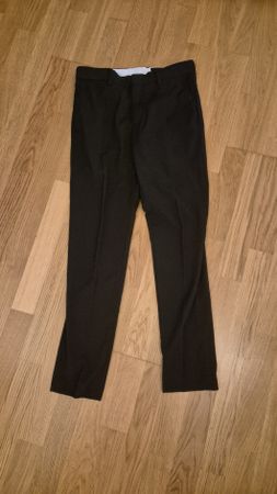 Schicke H&M Skinny Fit Herrenhose, Grösse 44, Top Zustand!
