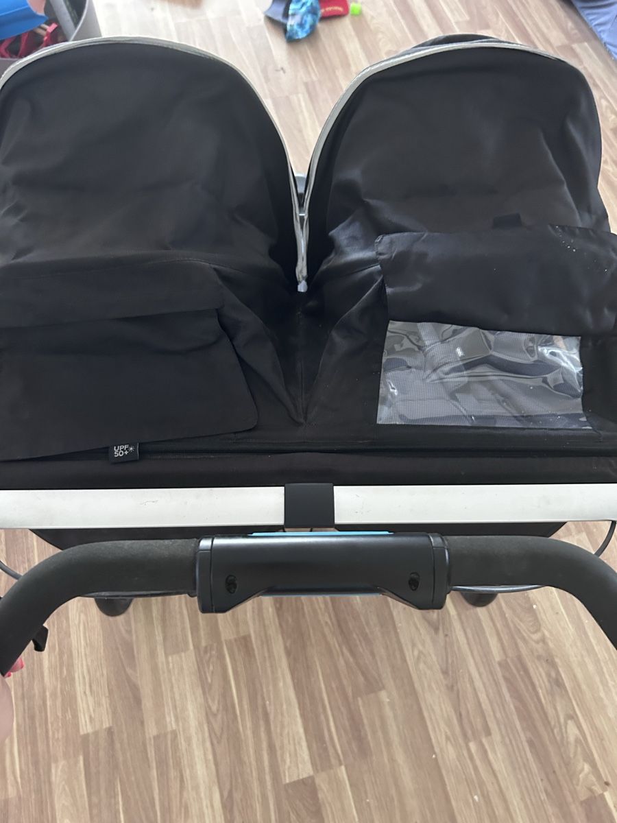 Thule Carrozzine: Top-Thule-Zwillings-Geschwisterwagen – Usato da Uster venduto da Pink.Pepsi 3
