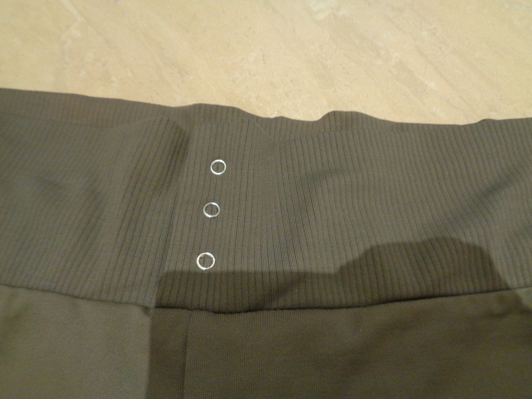 Pantaloni: Venice Beach neue 3/4 Sporthose, S-M – Nuovo (secondo la descrizione) da Klingnau venduto da Markus14 1
