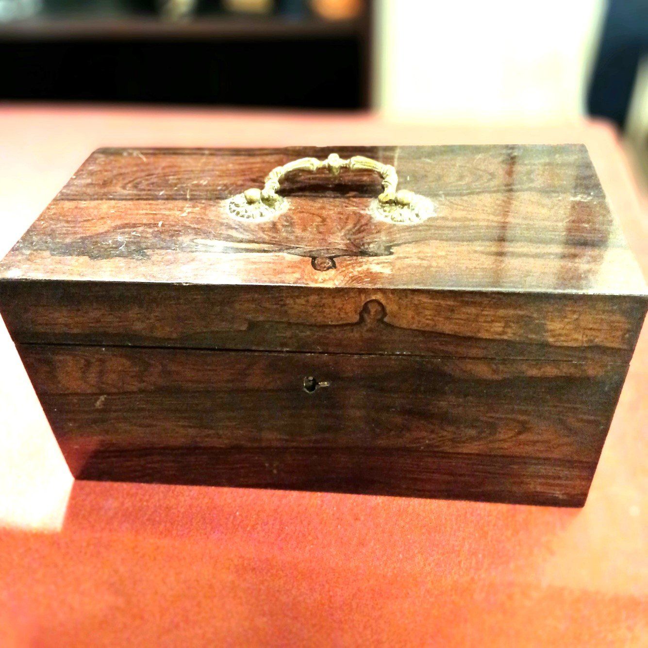 Dosen: Ancienne boîte en bois – Neu (gemäss Beschreibung) aus LE MONT-SUR-LAUSANNE von CHOCO04