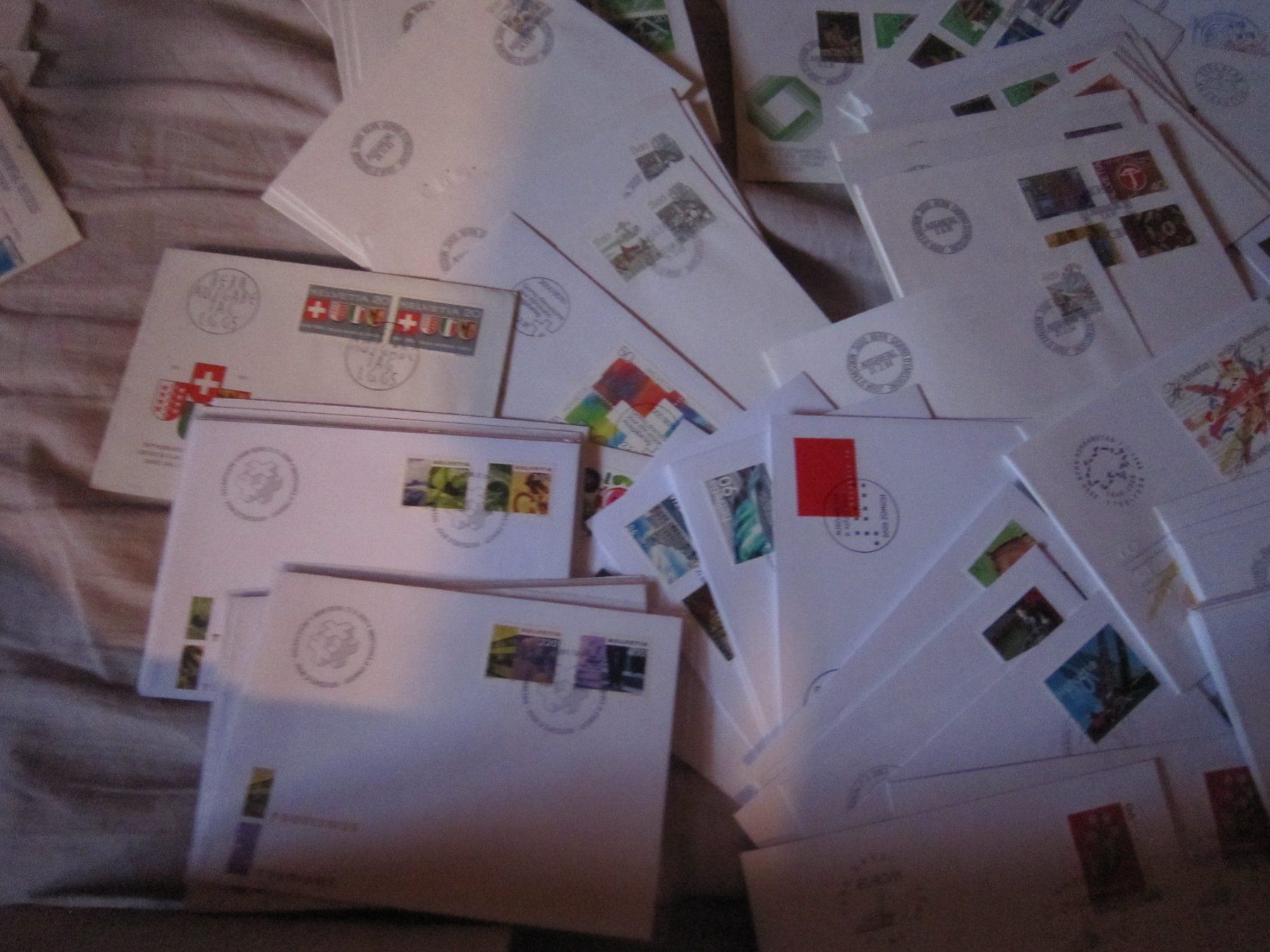 Tutti i francobolli: Mehr als 1000 FDC bis 200x – Usato da Giubiasco venduto da sal_9j6w 1