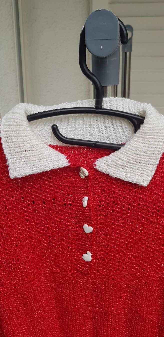 Pullover & Sweatshirts: Pullover rot Garn Handarbeit – Gebraucht aus Mörschwil von wunderkiste44 2