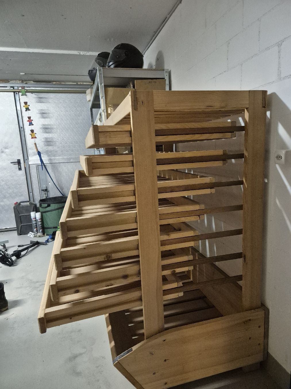 Scaffali: Hurde/ Kellerregal – Usato da Biberstein venduto da flo_zlw6 1