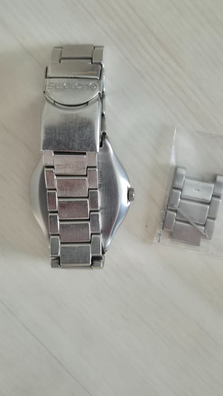 Swatch Orologi: Swatch Herren Armbanduhr Edelstahl – Usato da Kilchberg ZH venduto da logn 2