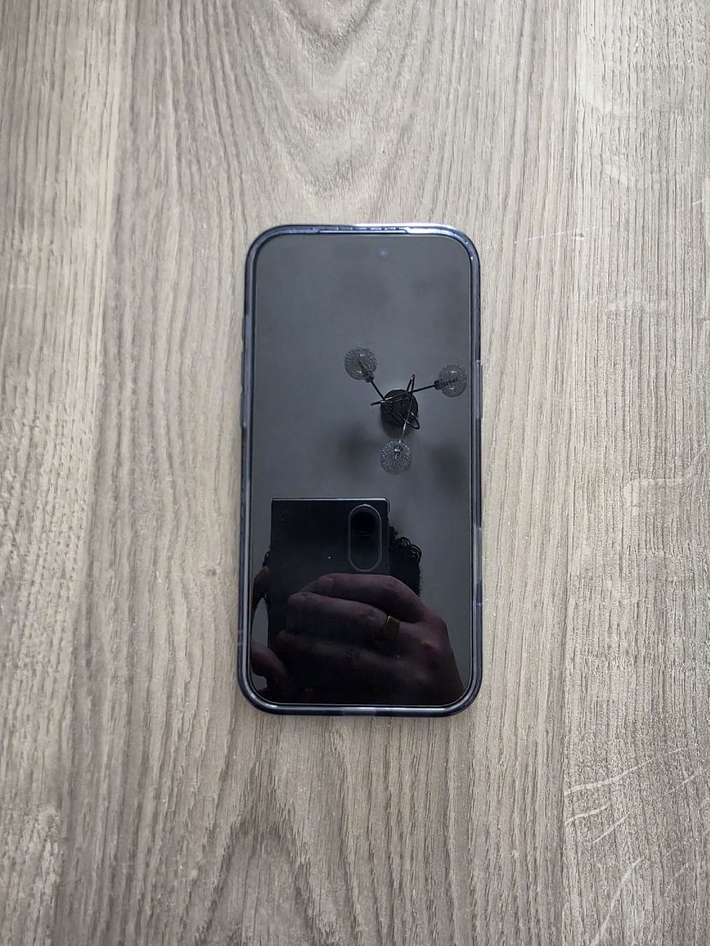 Apple Telefoni cellulari / Smartphones: iPhone 17 Pro max 256Go Bleu – Nuovo (secondo la descrizione) da Lausanne venduto da gio_qwg7