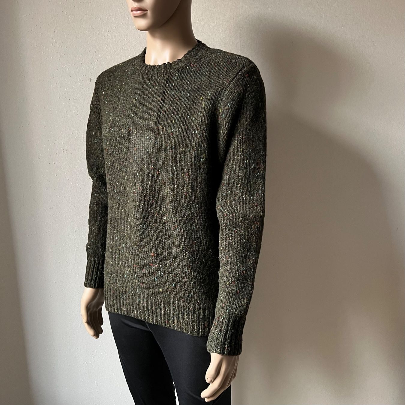 Pulls & Sweat-shirts: WALLACE & BARNES Pullover Wolle mit Ellbogen Patches 💚 – D'occasion à Zürich par ClosetQueen 3