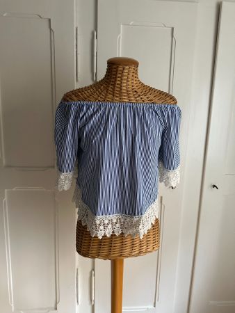 Carmen Oberteil blau-weiss gestreift XS